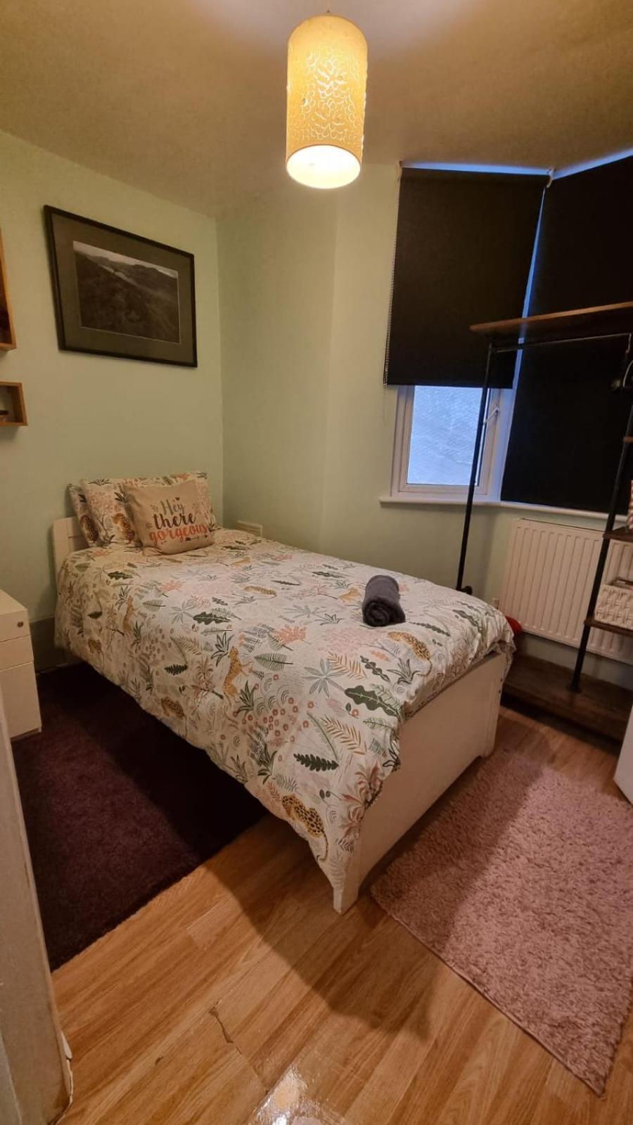Private Single Guest Sleep Pensión Londres
